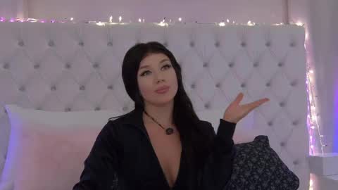 Alissa online show from May 13, 2026, 2:42 am
