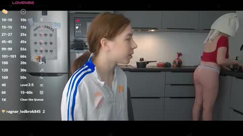 Amanda online show from November 16, 2025, 11:16 am