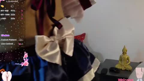 Snapshot of cute_dani1 chatting on December 6, 2024, 12:34 am online show from December 6, 2024, 12:34 am