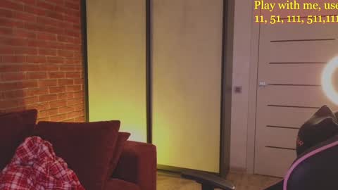 Everyday stream in the same time online show from December 16, 2024, 2:27 pm