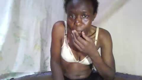 cute_divah4 online show from October 7, 2025, 5:04 am