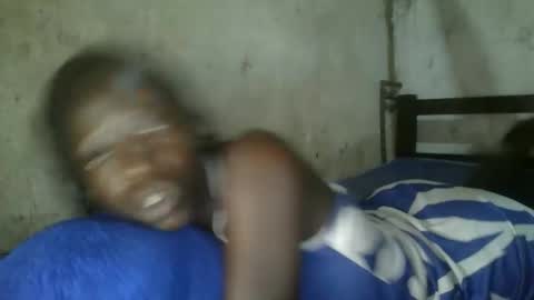 cute_doria online show from December 5, 2025, 7:39 am