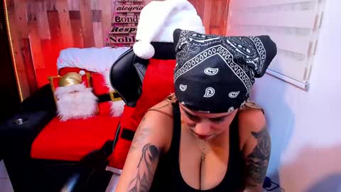    Independent Model online show from December 12, 2024, 12:16 am