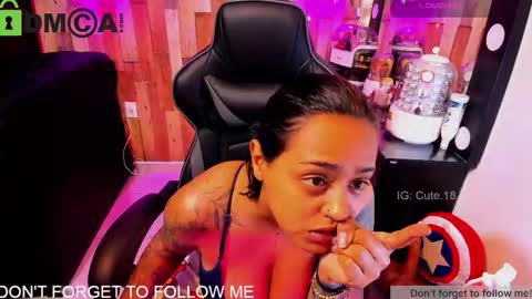    Independent Model online show from March 26, 2026, 9:31 pm