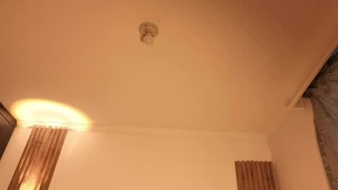 Emma online show from April 17, 2026, 11:02 am