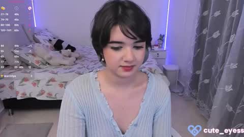 Cute online show from October 17, 2025, 9:06 pm