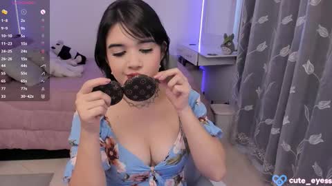 Cute online show from February 10, 2026, 9:08 pm