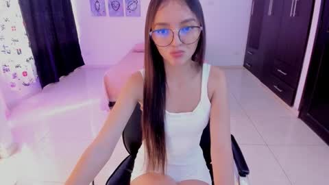 Bella Fox online show from January 8, 2026, 2:52 pm