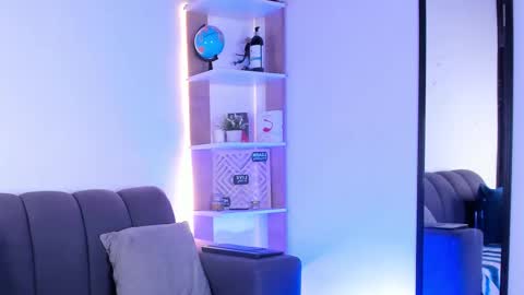 Cute horny1 online show from February 27, 2026, 11:21 am