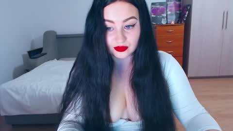 cute_jes online show from December 26, 2024, 4:58 pm