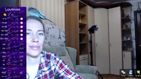 cute_lion_ online show from January 4, 2025, 1:21 pm