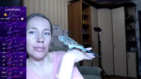 cute_lion_ online show from March 1, 2025, 5:27 pm