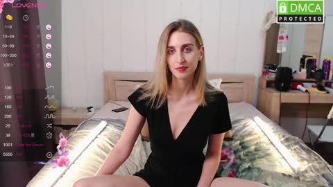 Milana online show from December 15, 2024, 1:11 pm