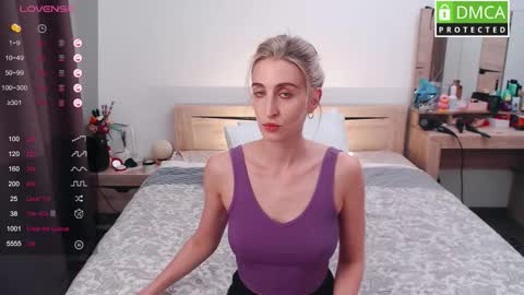 Milana online show from December 19, 2025, 12:12 pm