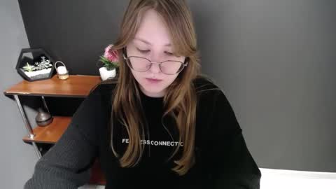 Veronica online show from February 20, 2025, 7:55 am