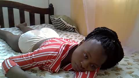 cute_savanna online show from March 8, 2025, 9:17 am