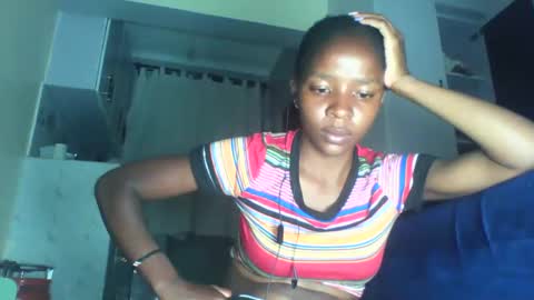 Snapshot of cute_sexy3 chatting on April 13, 2026, 10:15 pm SHARON online show from April 13, 2026, 10:15 pm