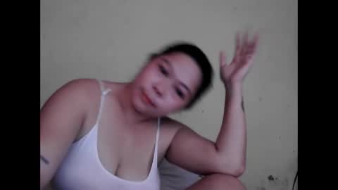Snapshot of cute_slut09 chatting on April 29, 2026, 11:44 pm Mimi online show from April 29, 2026, 11:44 pm