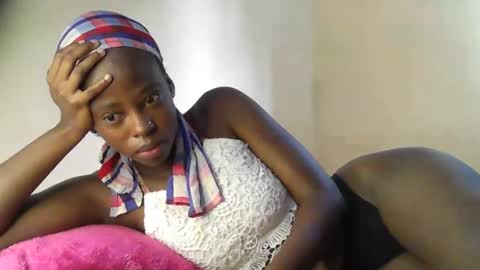 Snapshot of cute_sonny chatting on December 4, 2025, 6:01 am cute_sonny online show from December 4, 2025, 6:01 am