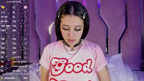 SOLEI online show from January 12, 2025, 11:26 pm