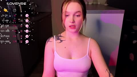 Sue online show from December 11, 2024, 1:28 pm