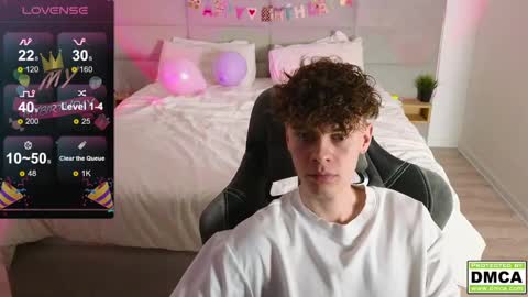 Thomas -  online show from February 15, 2025, 6:55 pm