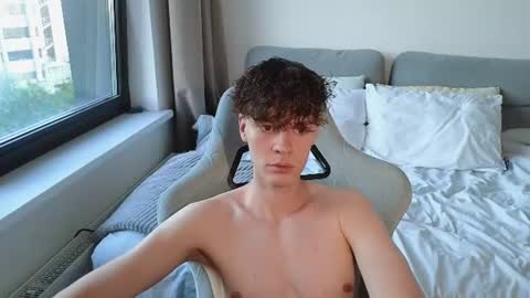 Thomas -  online show from June 16, 2026, 5:37 pm