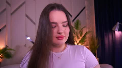 Amber online show from September 22, 2025, 11:07 pm