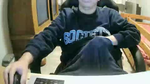 Cuteboy090 online show from September 21, 2025, 4:19 pm