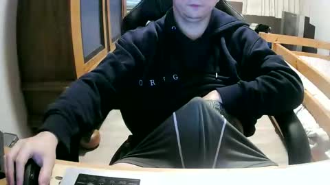 Cuteboy090 online show from March 11, 2026, 2:56 pm