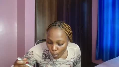 Snapshot of cutebuu chatting on November 3, 2025, 1:34 pm cutebuu online show from November 3, 2025, 1:34 pm