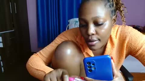 Snapshot of cutebuu chatting on November 14, 2025, 7:12 pm cutebuu online show from November 14, 2025, 7:12 pm