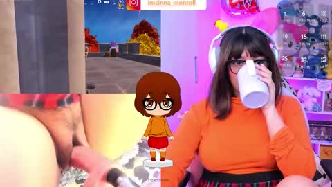 Snapshot of cutecinamonroll chatting on November 16, 2025, 7:19 pm Cinna independent model online show from November 16, 2025, 7:19 pm