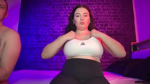Cute Couple Real online show from May 10, 2026, 5:40 pm