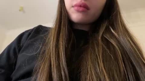 Elsa online show from February 19, 2025, 3:49 pm