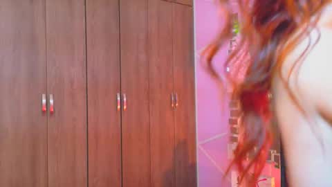 cuteflame_ online show from April 3, 2026, 11:14 pm