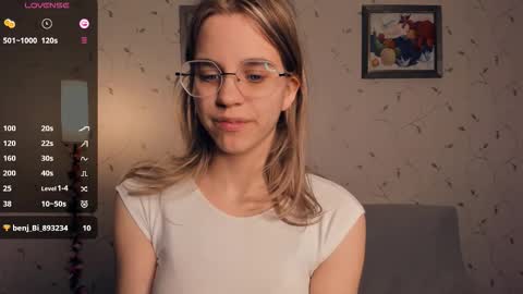 Melisa online show from November 22, 2025, 8:30 pm