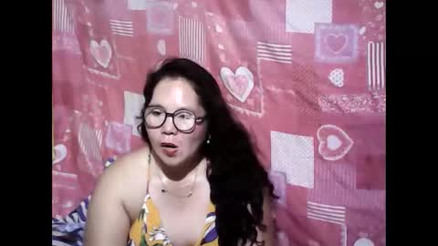 Snapshot of cutehornymom chatting on May 21, 2026, 4:47 pm cutehornymom online show from May 21, 2026, 4:47 pm