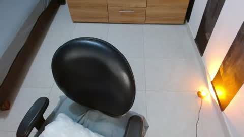 Snapshot of cuteisabella_a chatting on August 2, 2026, 6:39 pm isabella online show from August 2, 2026, 6:39 pm