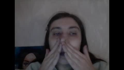 cutekattie online show from December 27, 2024, 10:55 am