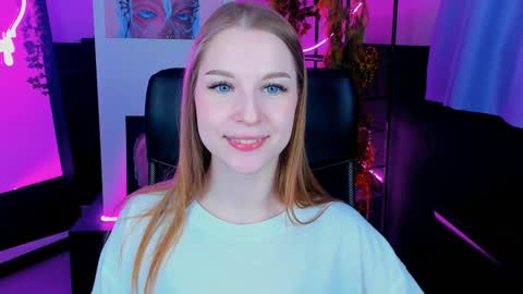 Rina online show from December 7, 2024, 5:37 am