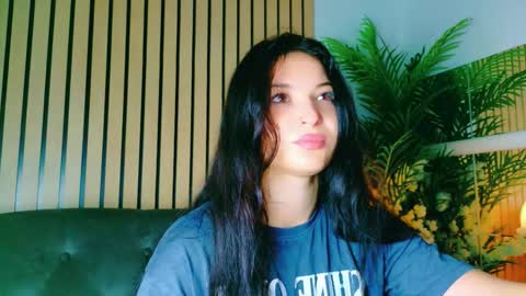 cuteness__girl online show from September 16, 2025, 5:19 am