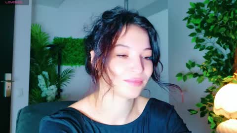 cuteness__girl online show from October 14, 2025, 5:30 am