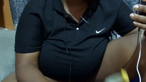 cutermilly online show from March 4, 2025, 12:55 pm