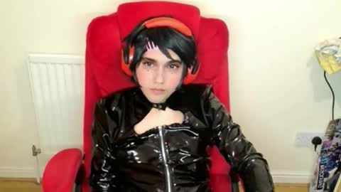 cutest_princess online show from February 17, 2026, 11:00 pm