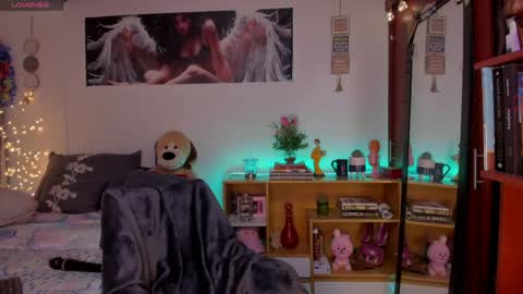 cuteweed420 online show from April 22, 2026, 1:08 am