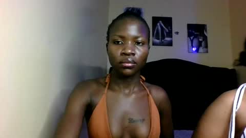 Snapshot of cutey_mara chatting on July 1, 2026, 4:25 am cutey_mara online show from July 1, 2026, 4:25 am