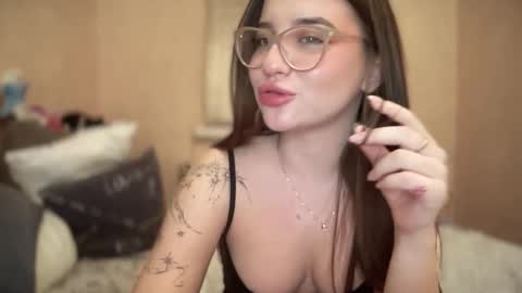CuteAnn online show from November 22, 2025, 11:37 pm