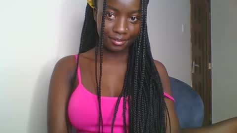 cutie_choco online show from April 14, 2026, 6:58 pm