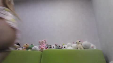 Chloe online show from February 7, 2026, 1:53 am